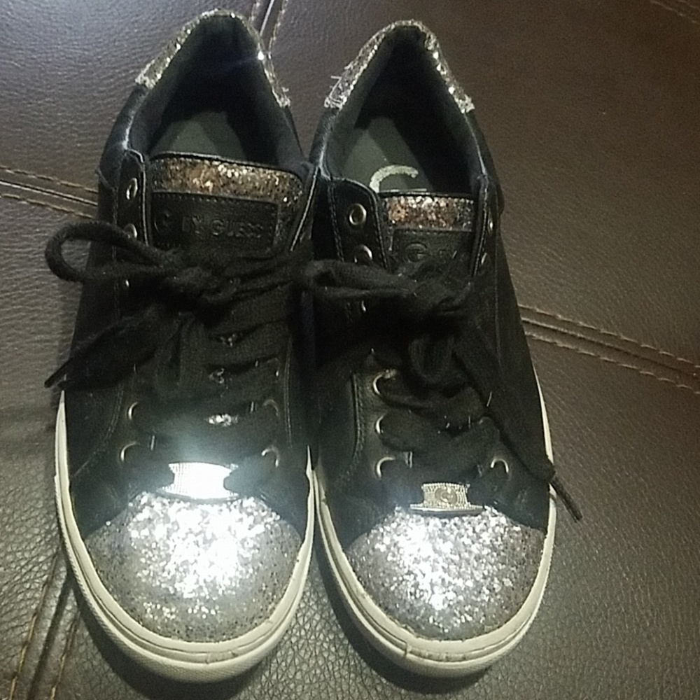 Nice black and glittery guess shoes